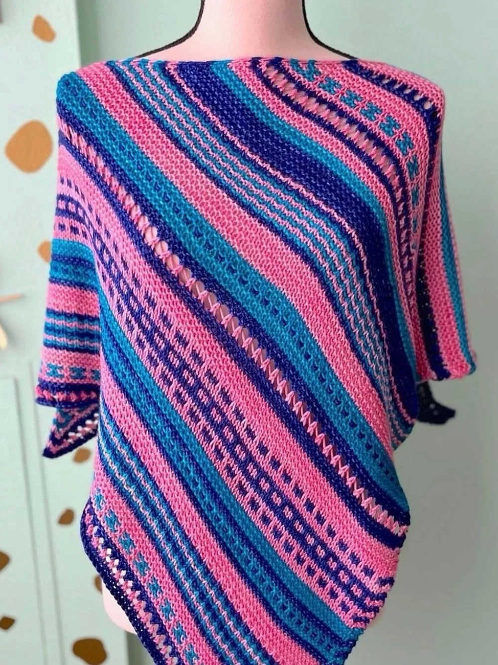 Gorgeous OOAK Hand Knit Cashmere & Merino Blue Pink Shawl Wrap Unique Shape